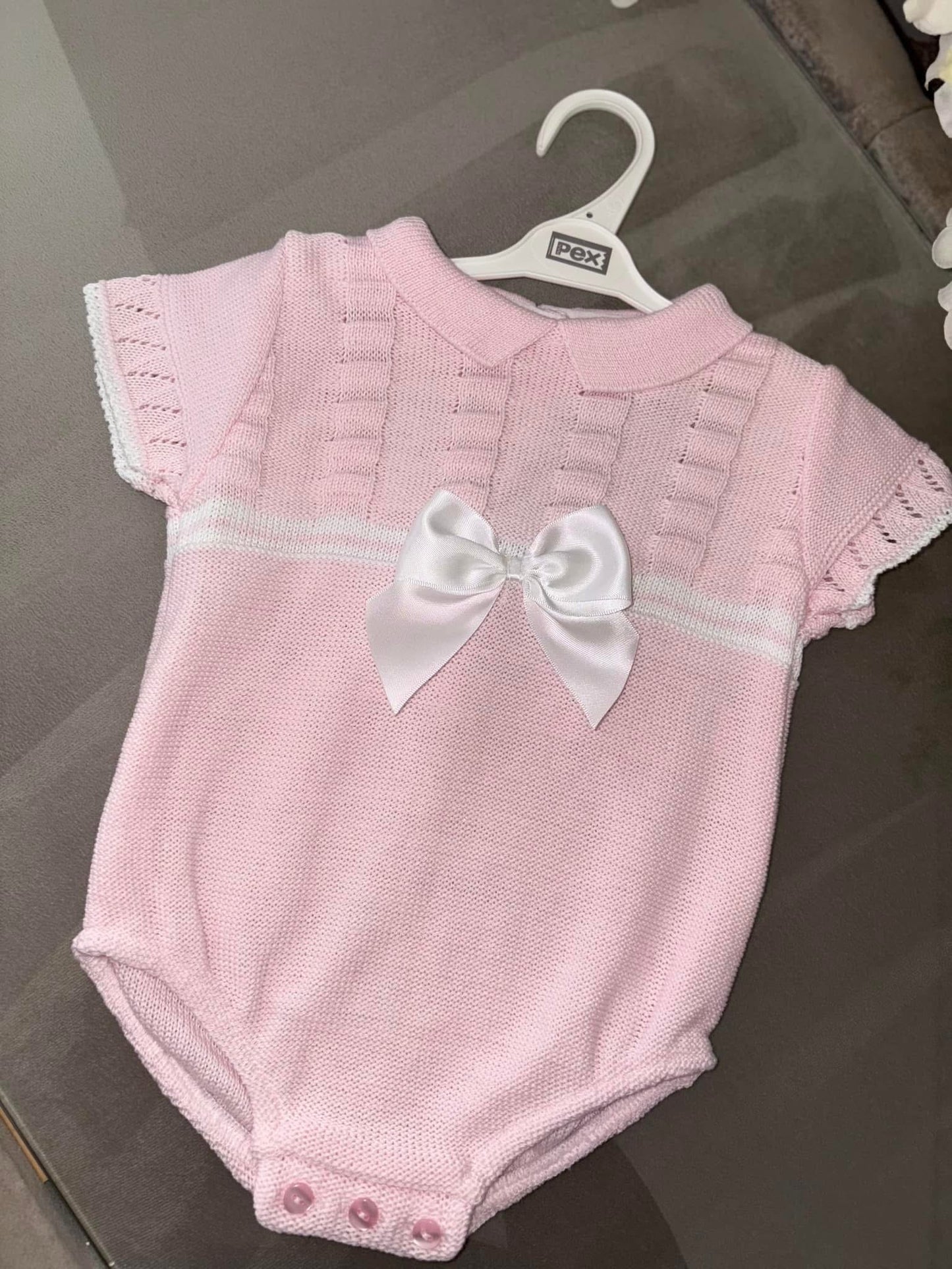 đź’—Girls pink romperđź’—