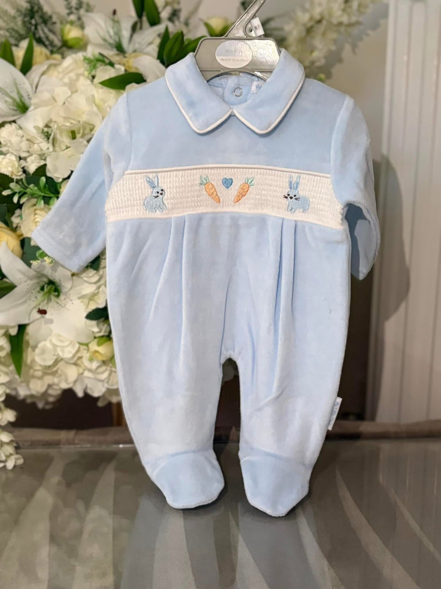 🐰Boys Velour Easter Sleepsuit🐰
